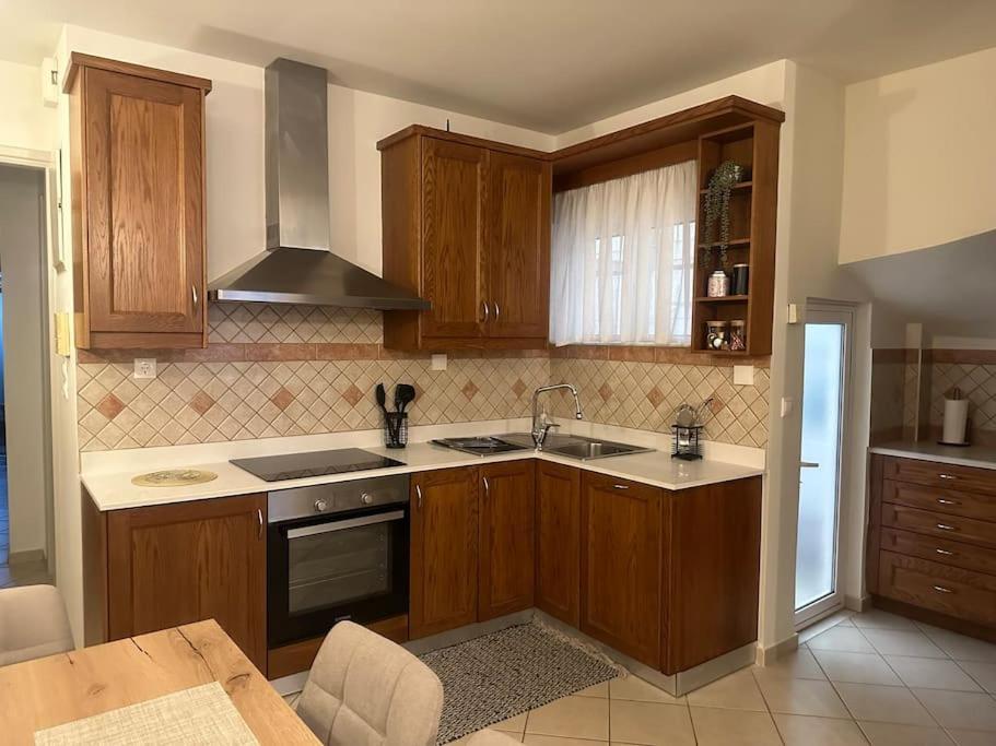 Seamplicity Cozy Apartment イラクリオン エクステリア 写真