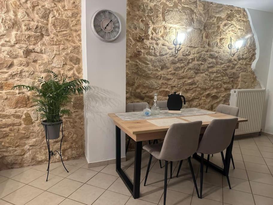 Seamplicity Cozy Apartment イラクリオン エクステリア 写真